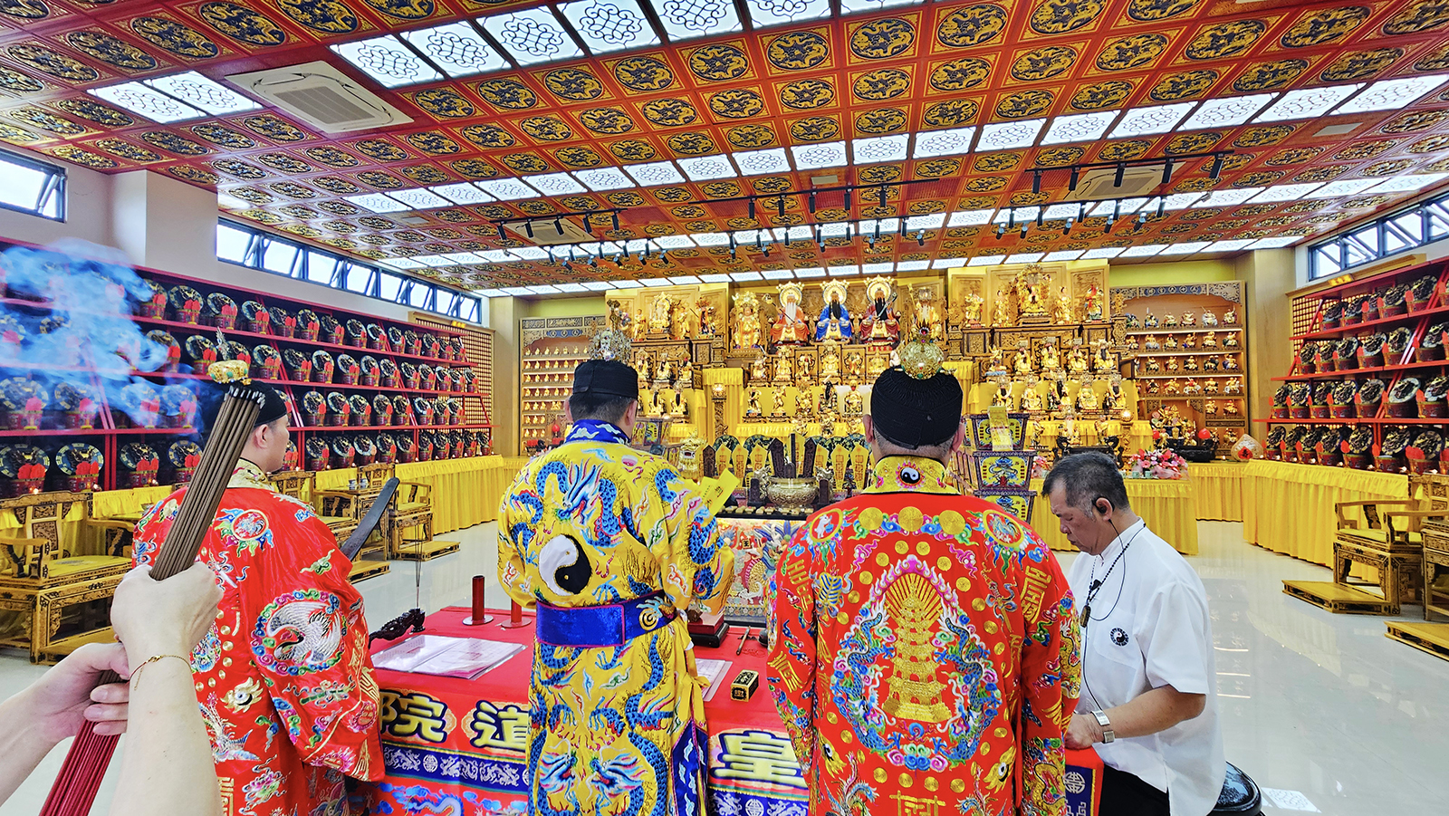 丞皇金棺龍斗神基法，法會過程