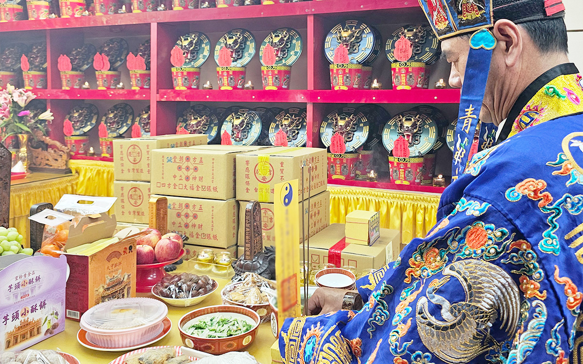 上億資產吝嗇那點錢，祖先會讓你明白，概率學在玄學面前沒有用！