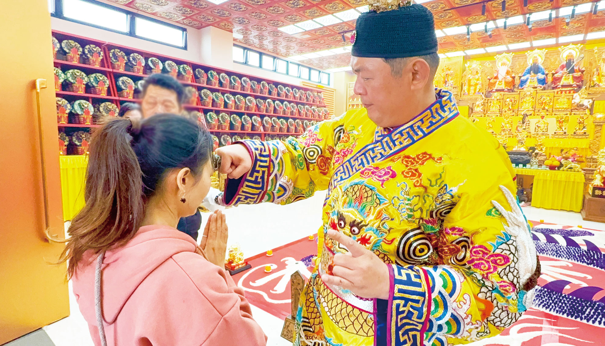 【無神論也有效】專業投資客如何靠「丞皇補財庫」讓業配流量破千萬？解鎖網紅事業收入暴增5倍的秘密的秘密！