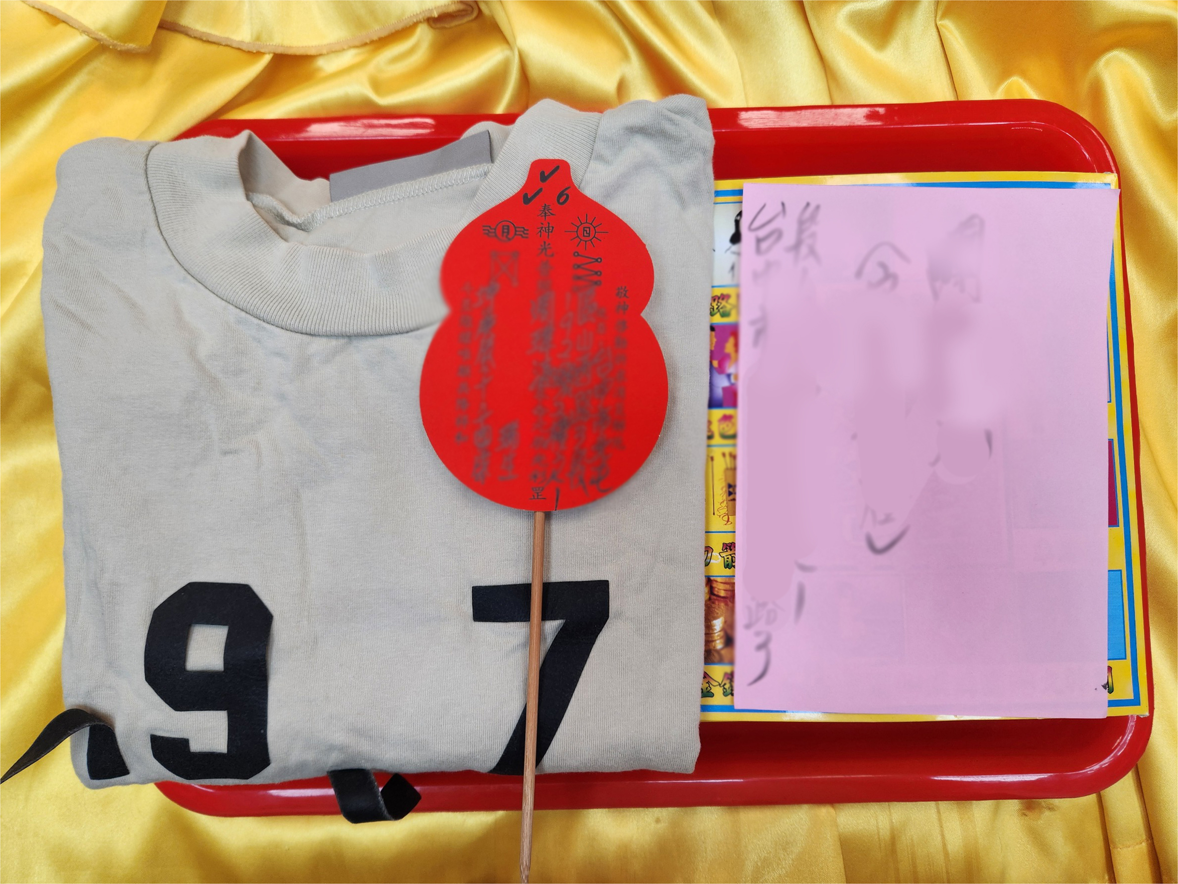 教職壓力、精神耗竭、婦科困擾?淚崩背後的元兇竟是「嬰靈與祖先問題」!