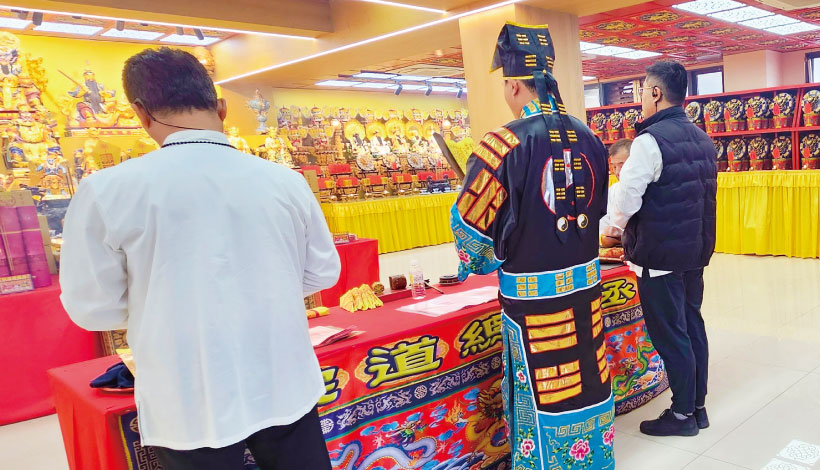 【陰債見證】供奉古曼童、泰國佛牌慘遭反噬？二代青年官司投資重創，老師一招「斬陰債」一個月逆襲連開3間公司！
