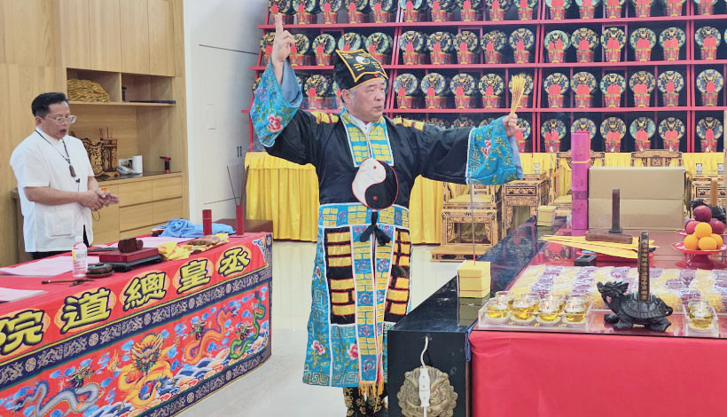 婚變分居又遇事業官司纏身？揭密感情卡關與陰債干擾的玄學底層邏輯